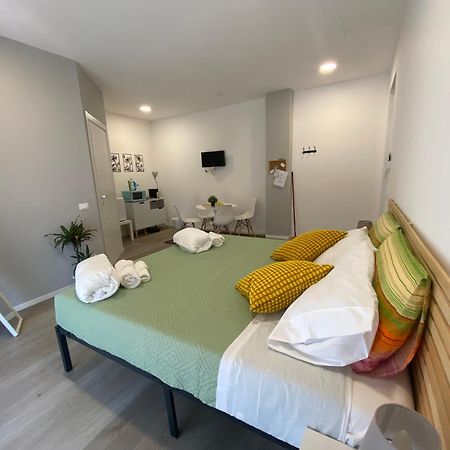 Onlyrooms罗镇 外观 照片
