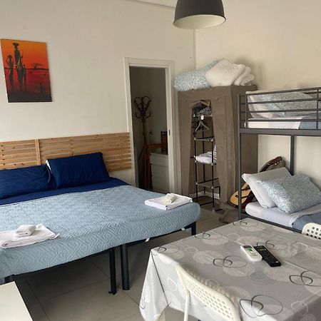 Onlyrooms罗镇 外观 照片
